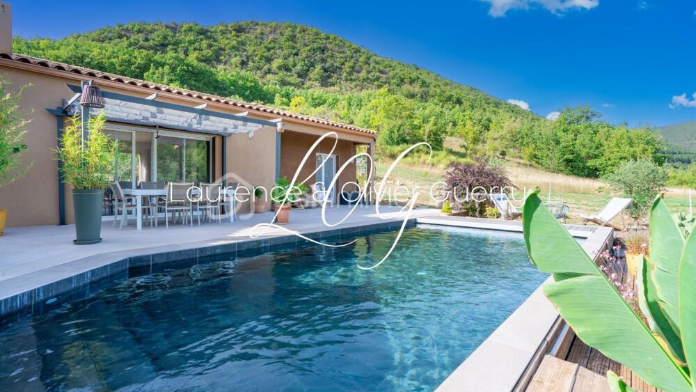 Vente Propriété/Château Superbe Villa Contemporaine de 140 m² de plain pied - Terrain de 4450 m² arboré et paysagé - Piscine sur mesure Joncels