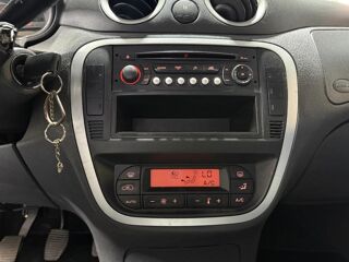 C2 1.4 HDi 70cv EXCELLENCE 2006 occasion 85190 Venansault