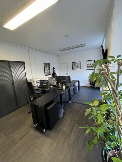   Local/bureau à vendre SAINT DENIS (93) 