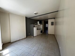  Appartement à louer 2 pièces 30 m²