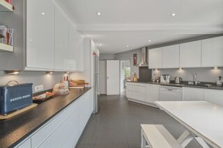  Maison � vendre 8 pi�ces 237 m�