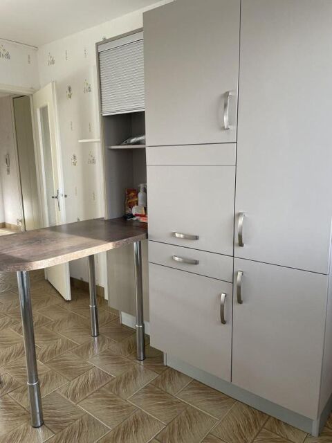  Appartement � louer 4 pi�ces 84 m�