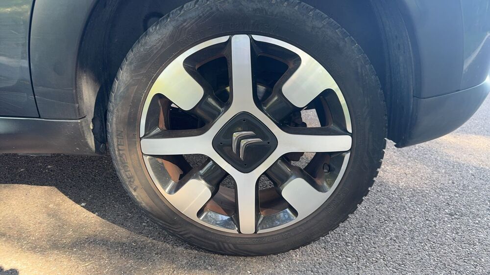 C4 cactus 1.6 BlueHDi 100 Shine 2015 occasion 38300 Bourgoin Jallieu