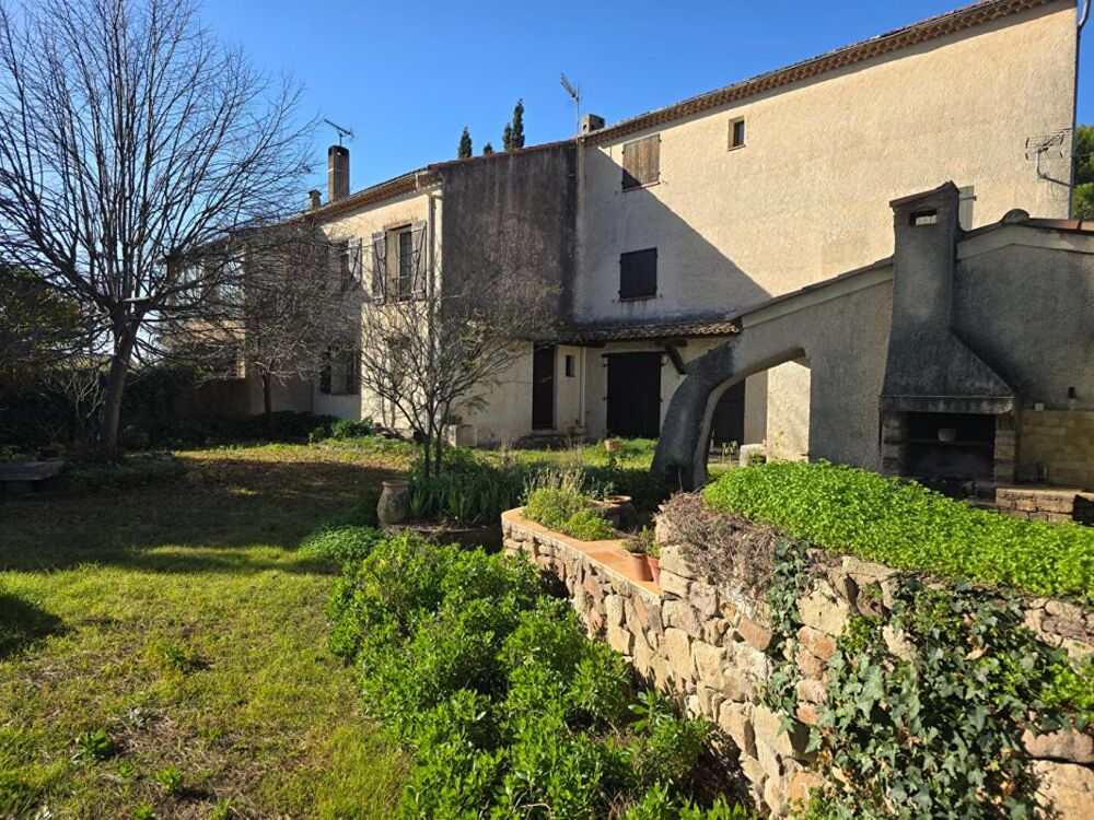 Maison d'environ 200 m² - Gros potentiel investisseurs ou grande famille