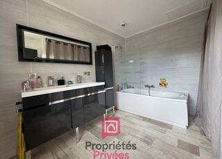  Maison à vendre 7 pièces 166 m²