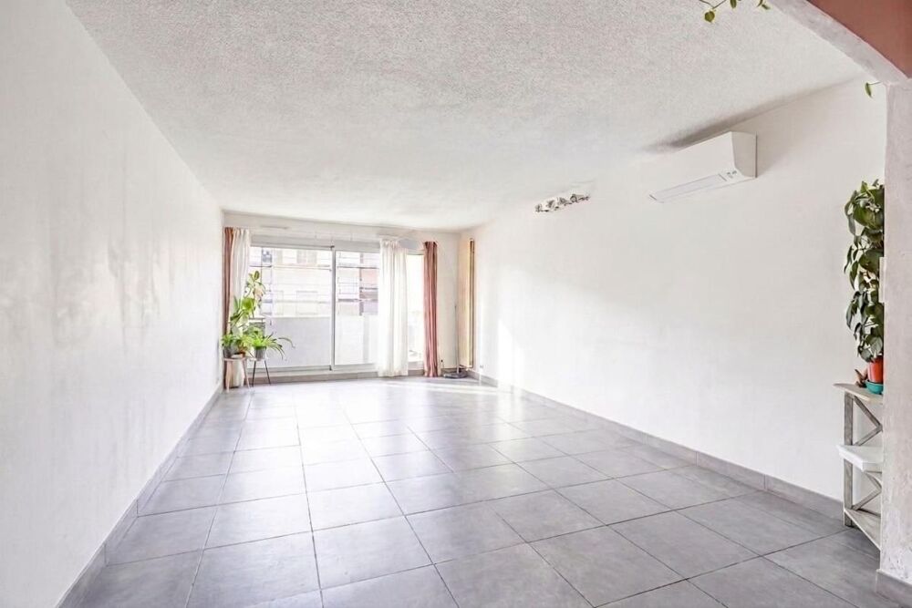 Vente Appartement Appartement T4 de 85 m² à Cagnes-sur-Mer 06800, Avenue de la Gaude Cagnes sur mer