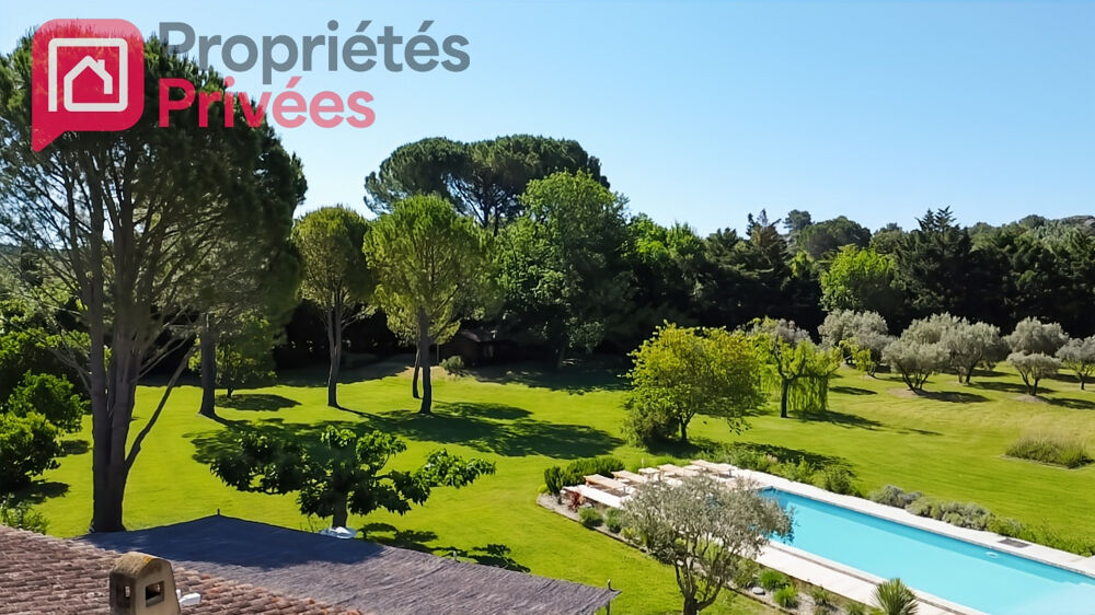 Propriété Exceptionnelle à Mouriès au pied des Alpilles - Mandat Exclusif -