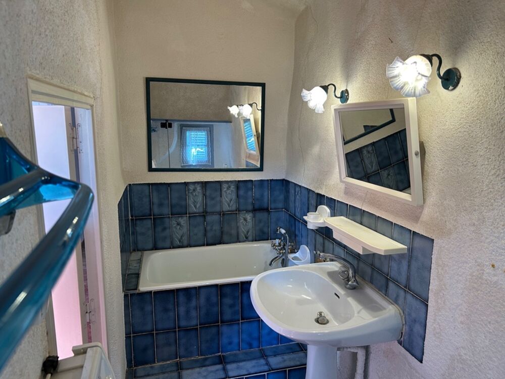 Vente Maison Maison de village à rénover – Centre de La Verdière (83) La verdiere