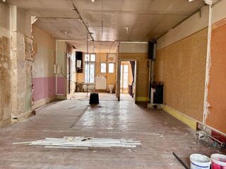  Immeuble à vendre 5 pièces 260 m²