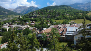  Chalet à vendre 8 pièces 174 m² Allos