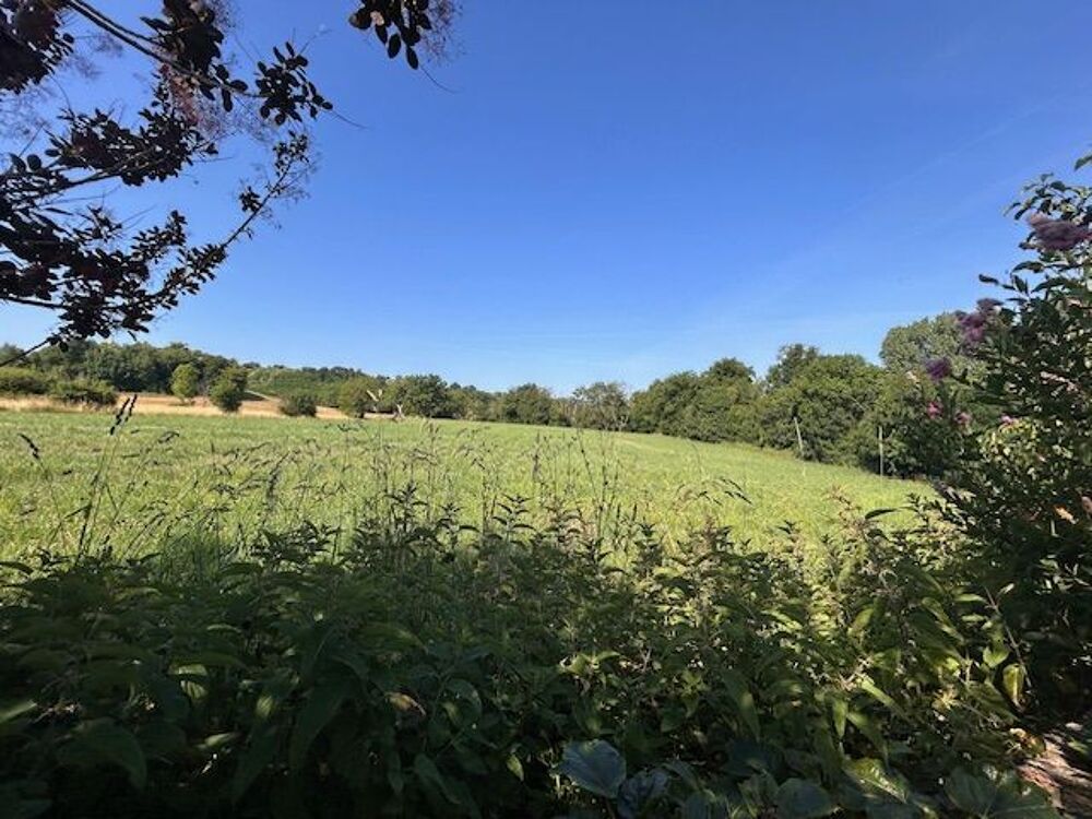 Maison possibilité de faire 2 logements avec 1.4 h de terrain