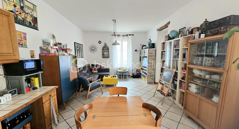 Maison de plain-pied (RARE)  Centre Le Coteau  Jardin arboré, dépendances et véranda