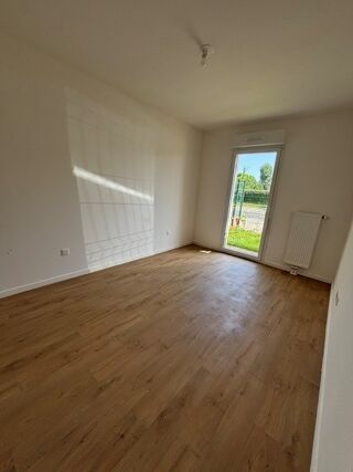  Appartement à louer 2 pièces 40 m²