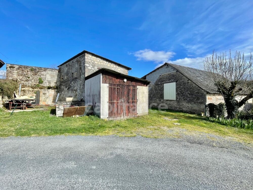 Vente Maison Ensemble immobilier 7 pièces avec fort potentiel à Jugeals-Nazareth 19500 Jugeals nazareth