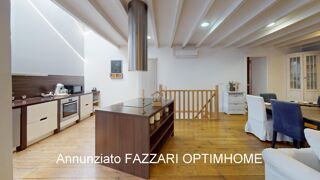  Maison à vendre 15 + pièces 388 m²