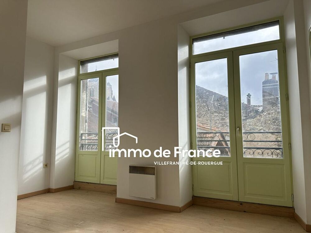 Vente Immeuble Immeuble 182 m², 1 T3  rénover, 1 T3 prêt à louer et un T2 a aménager, caves et garage Villefranche de rouergue