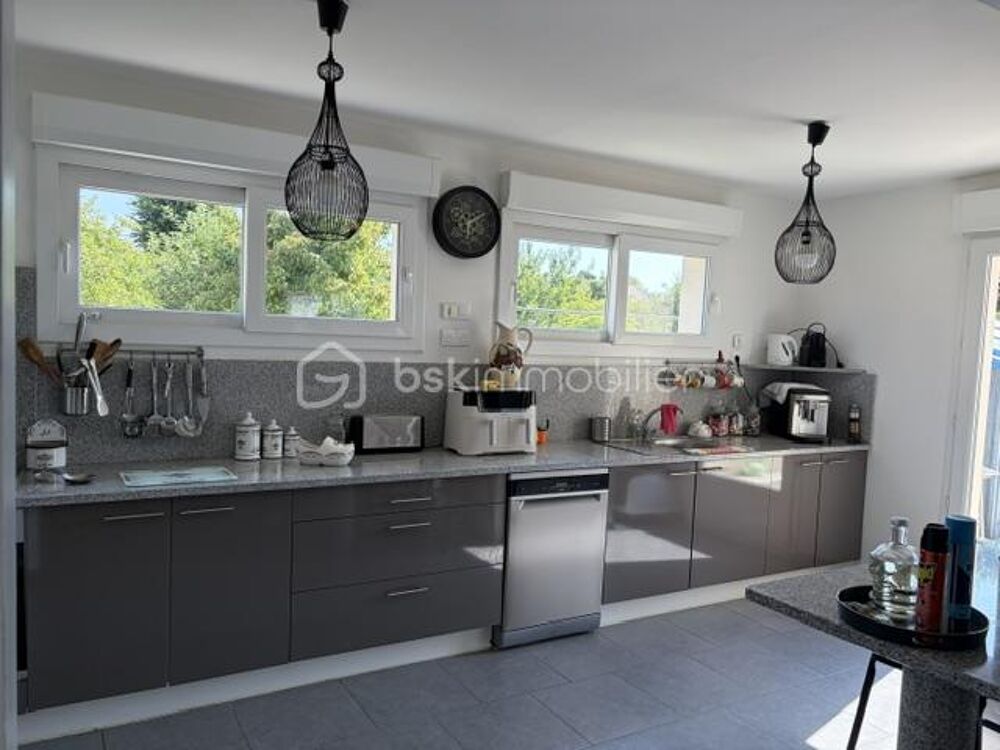 Vente Maison CONSTRUCTION RÉCENTE.4 CHAMBRES. 2 SALLES DE BAIN. 1100 M2 DE TERRAIN Saint pierre les elbeuf