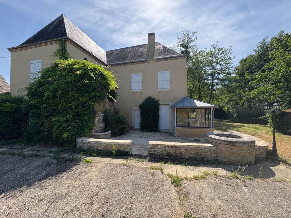 Maison à vendre 8 pièces (72)