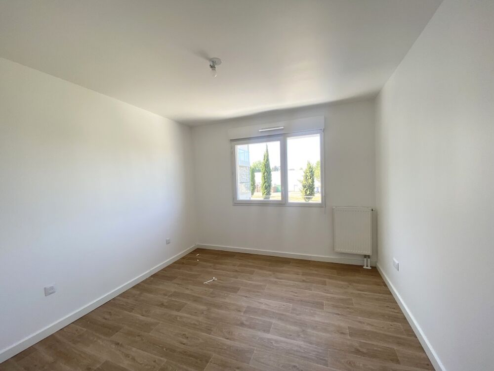 Location Appartement T3 avec parking et balcon à LAVAL Laval