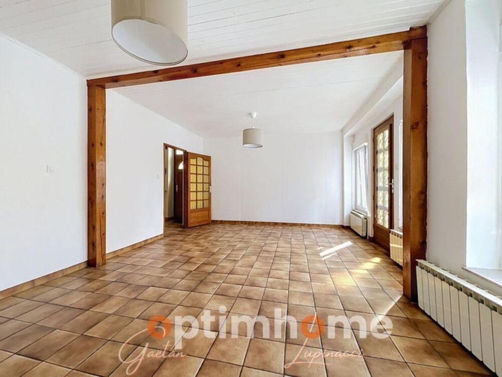 Vente Appartement Grand appartement en monopropriété dans maison familiale de 168 m² à deux pas du centre-ville ! Clouange