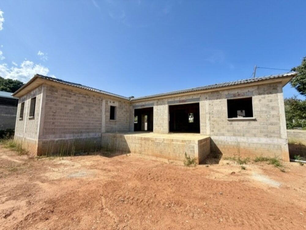 Vente Maison SANTA LUCIA DI MORIANI (20), Maison 5 pièces de 128 m2 avec garage Santa lucia di moriani