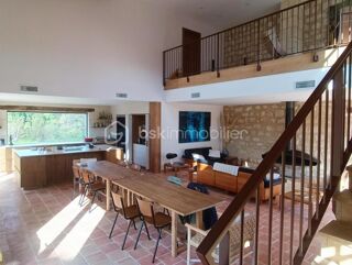  Propri�t�/ch�teau � vendre 15 + pi�ces 1307 m�