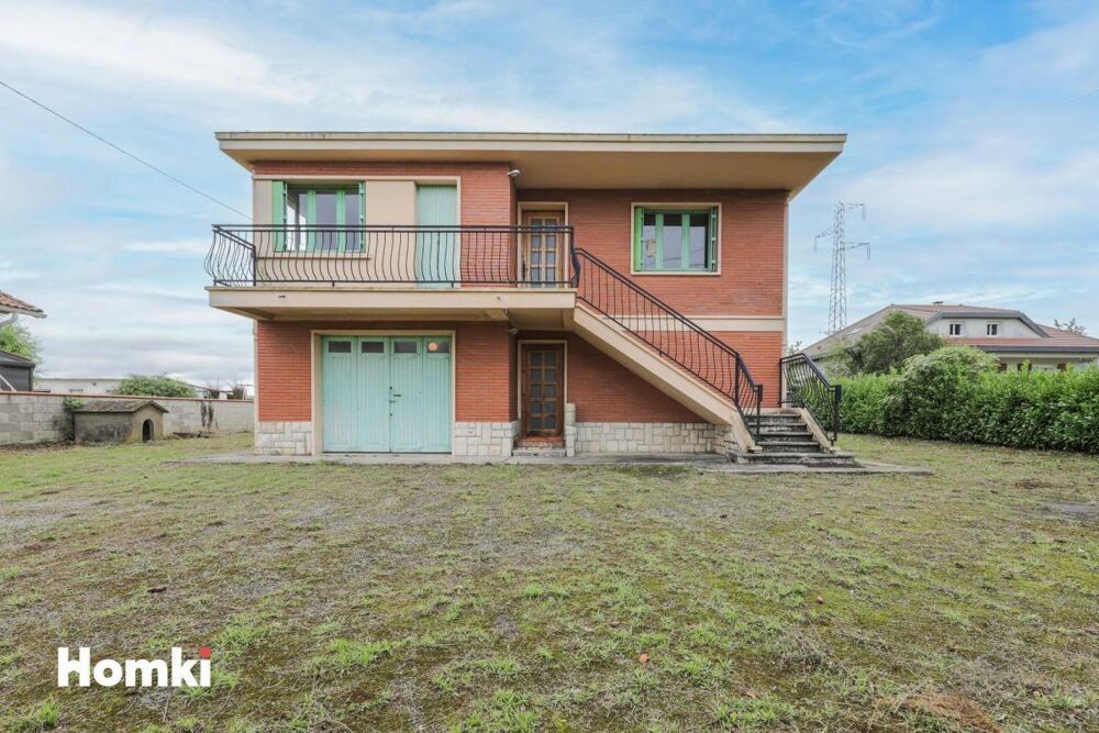 Maison/Villa T5 de 113 m² + terrain de 2174 m² à Saubens 31600
