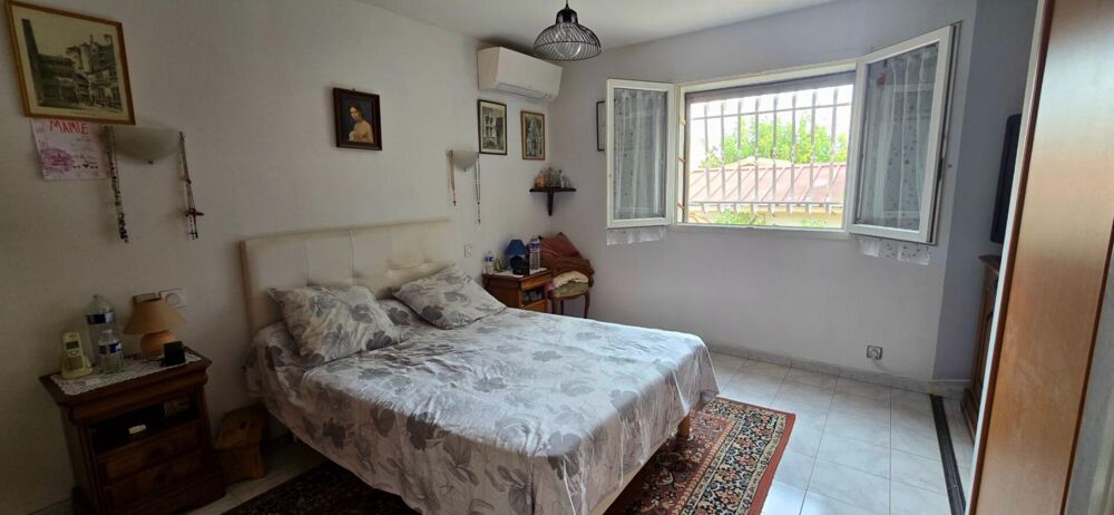 Vente Villa Elne Villa 4 faces 5 pièces de 150 m2 avec terrain de plus de 600 m² Elne