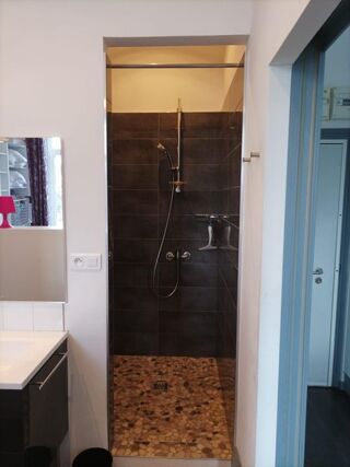  Appartement à louer 2 pièces 34 m²