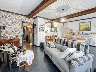  Maison � vendre 10 pi�ces 210 m�