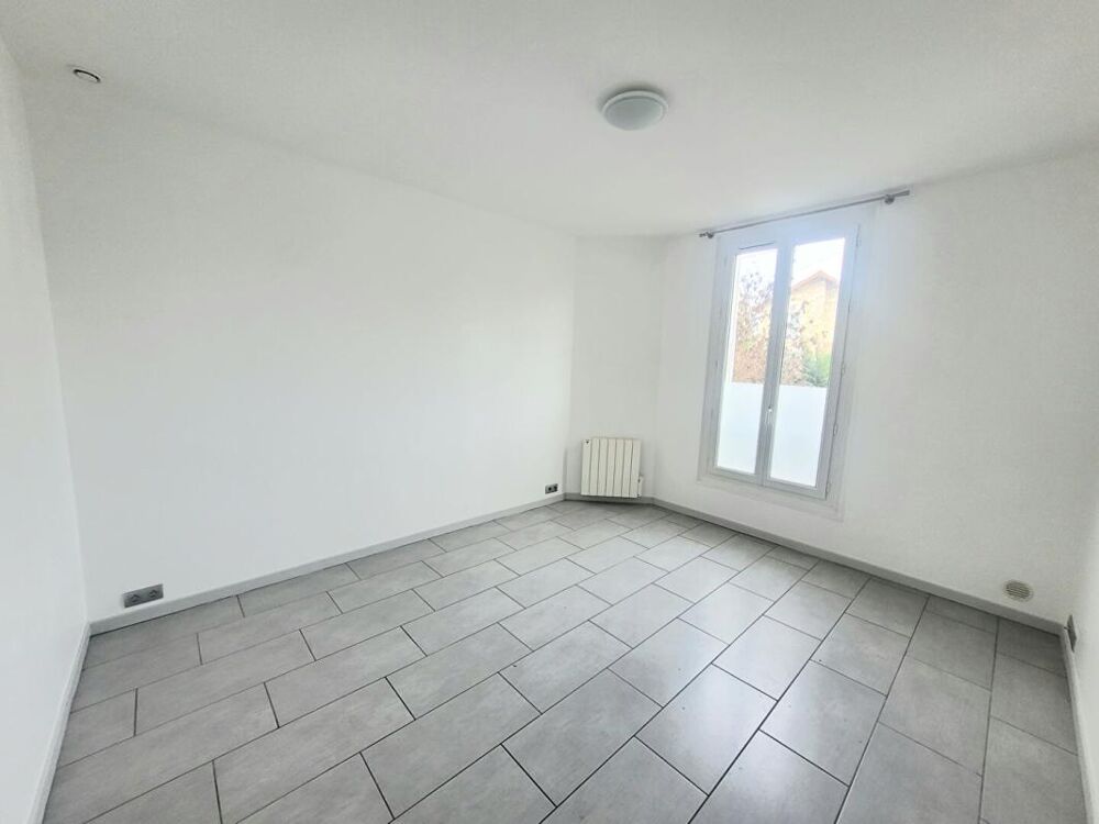 Vente Appartement Appartement Deuil La Barre - Studio - 24.31m2 avec local à aménager de 15,50m² Deuil la barre