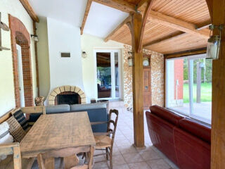  Propri�t�/ch�teau � vendre 7 pi�ces 148 m�