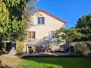  Maison  vendre 8 pices 156 m