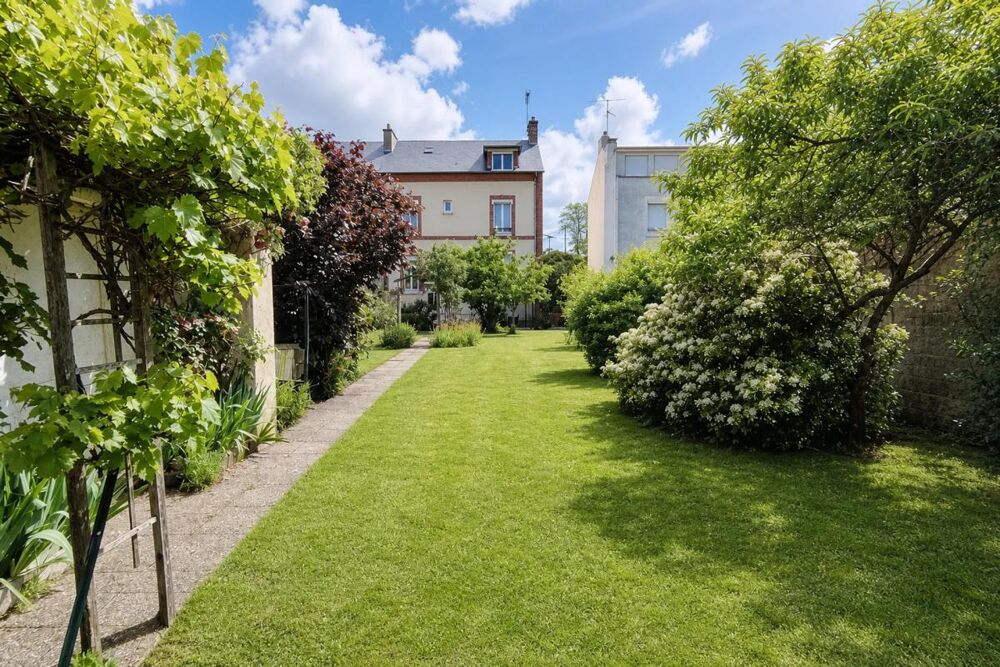 Maison de 9 pièces, 173 m², Saint-Pierre-lès-Nemours