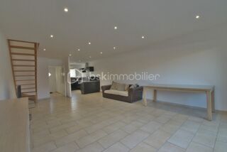  Duplex/triplex  vendre 4 pices 97 m