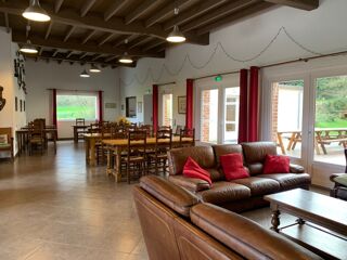  Proprit/chteau  vendre 8 pices 300 m