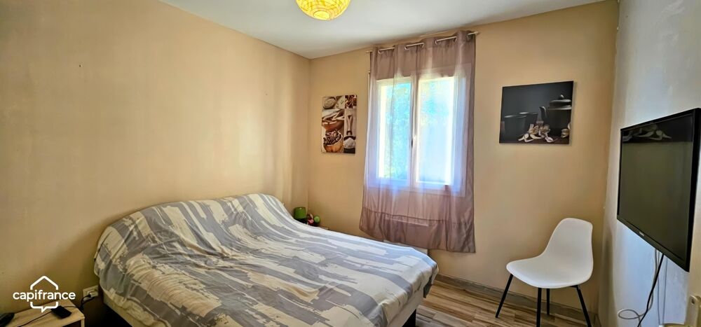 Vente Maison Dpt LANDES (40), à vendre proche de HAGETMAU Maison contemporaine de plain pied T5 de 111 m² avec piscine sur terrain de 850 m² Hagetmau