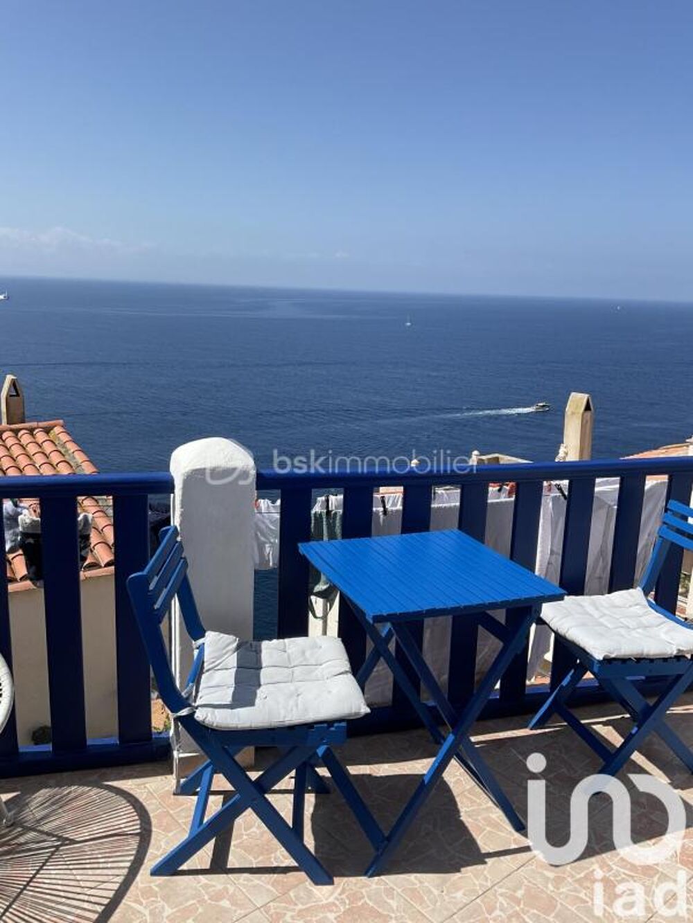 Appartement lumineux au coeur du centre-ville avec balcon et terrasse