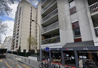  Parking / Garage à louer  Paris