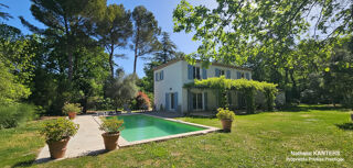  Propriété/château à vendre 6 pièces 172 m²