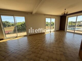  Maison à vendre 15 + pièces 275 m²
