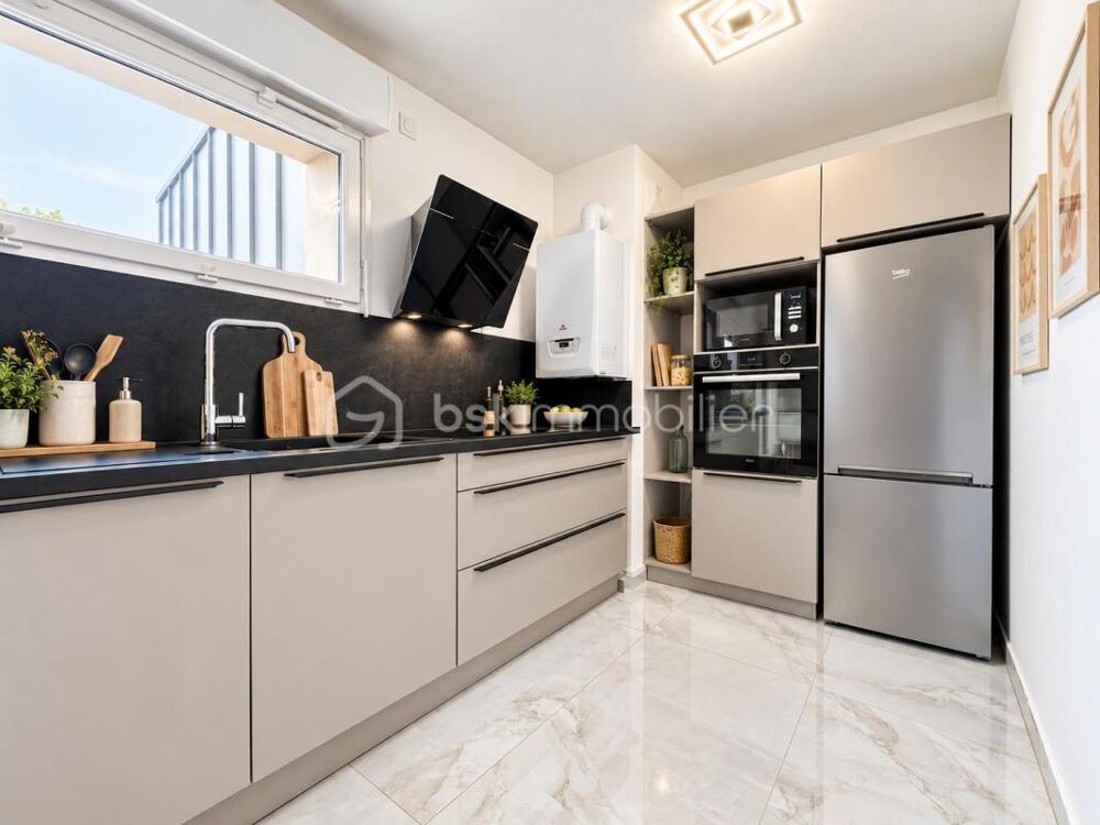 Vente Appartement T2 RÉCENT DE 44 M² – TERRASSE 10 M² – GARAGE – RÉSIDENCE SÉCURISÉE 79, avenue Léon Blum à Grenoble Grenoble