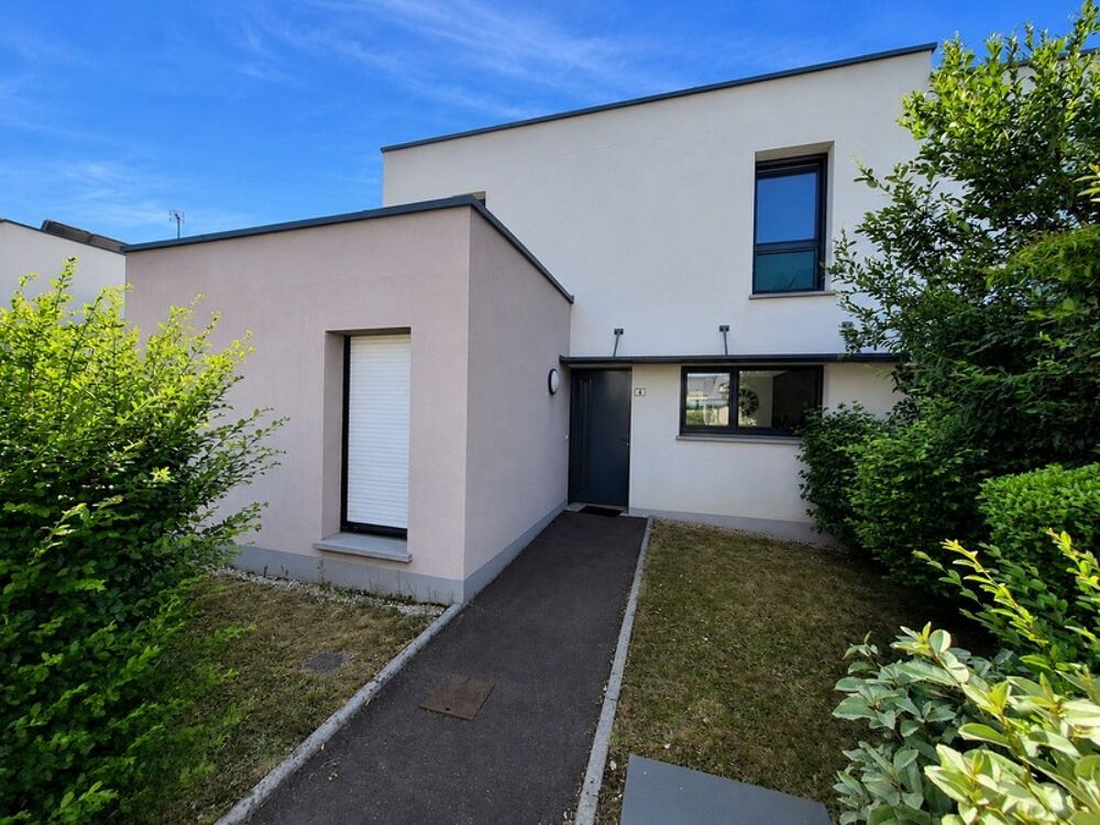 Maison 6 pièces 105 m² · à Saint Berthevin · 105 m² · 254 000 €