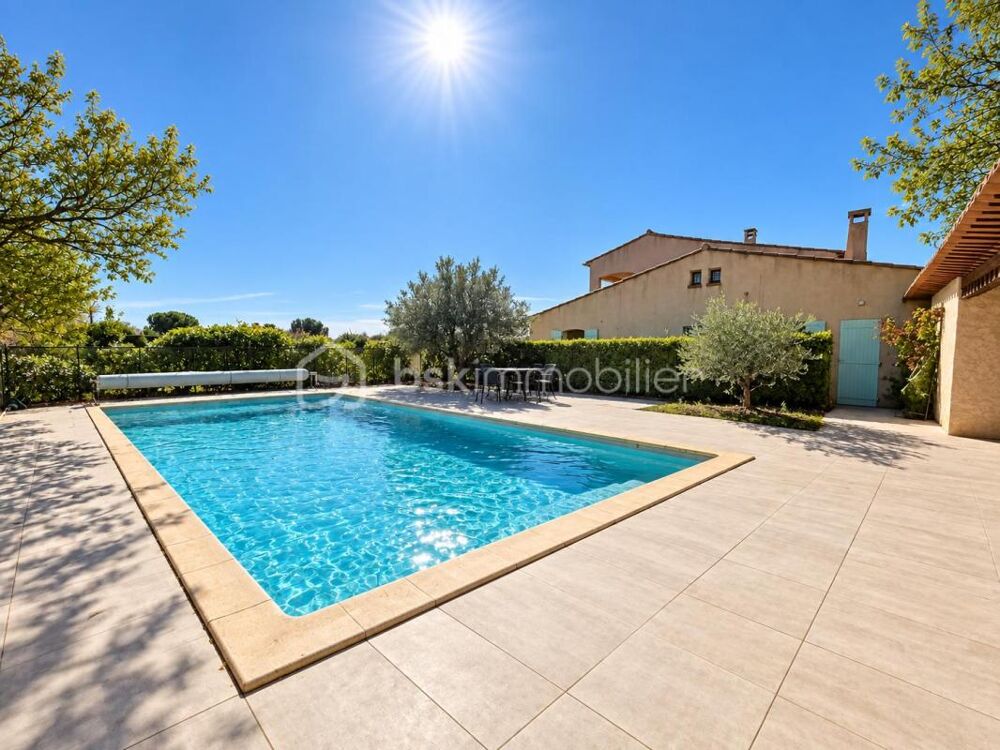 à vendre  Propriété/château Puyricard (13540)