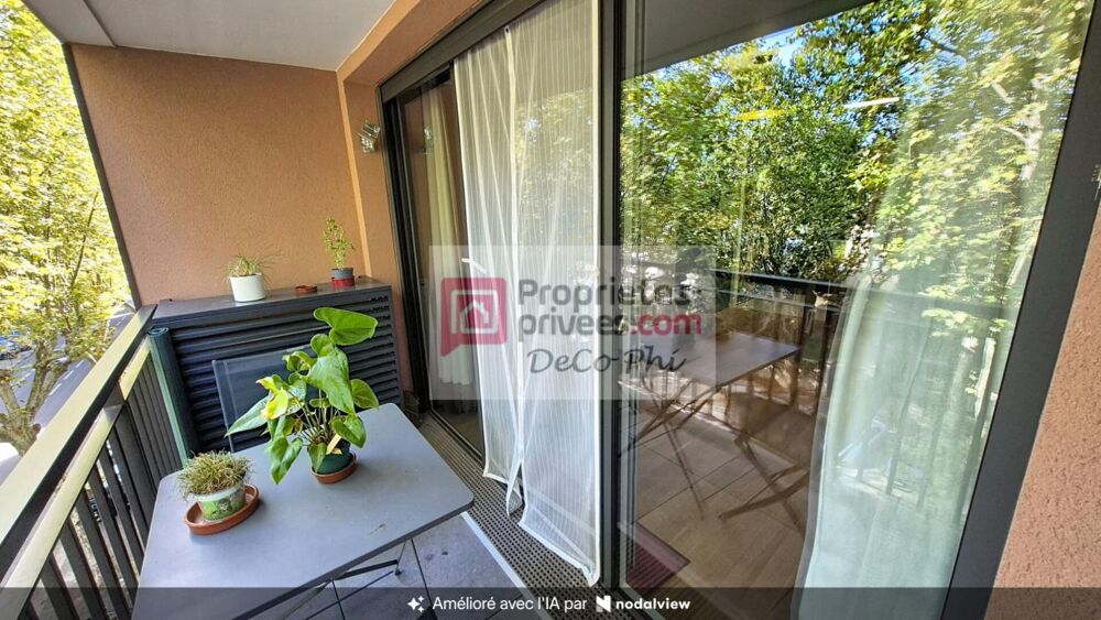 Vente Appartement Appartement  très bon état  3 pièces  69 m2  balcon  Chaville  proche Viroflay Chaville