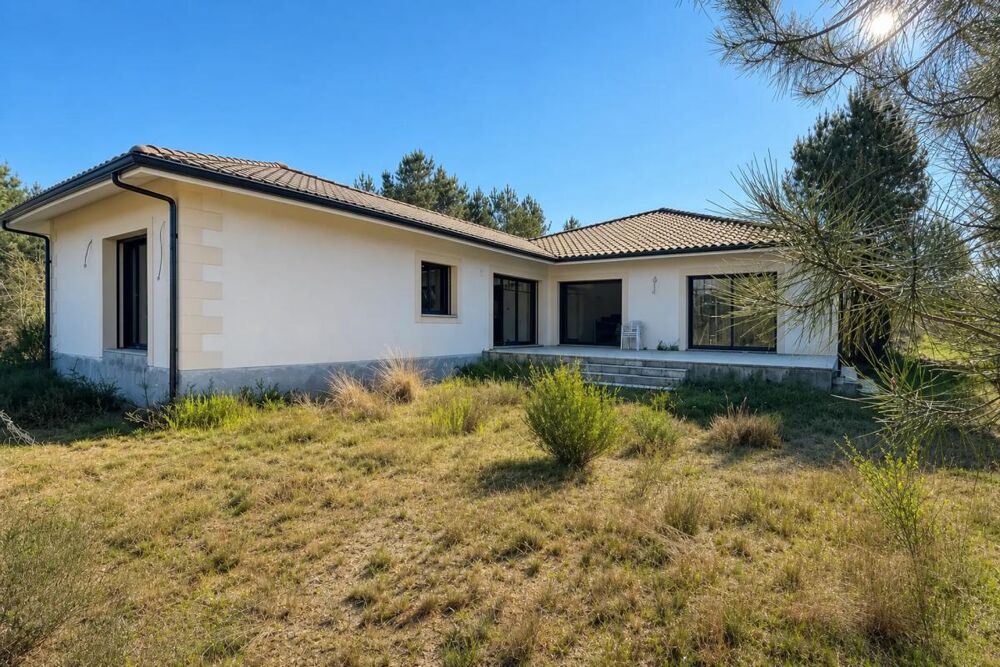 Maison spacieuse de 9 pièces à Lugos