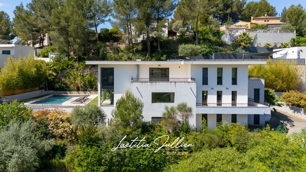 Villa californienne T5 + T2 indépendant avec piscine  Les Accates Marseille 11e