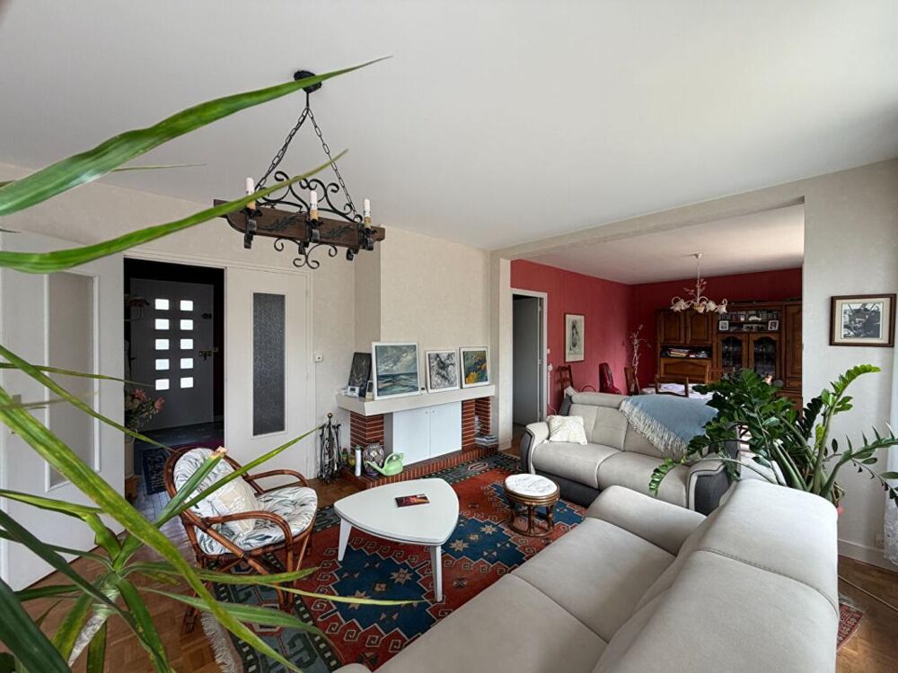 Vente Maison Maison Lillebonne 7 pièce(s) 5 m2 Lillebonne