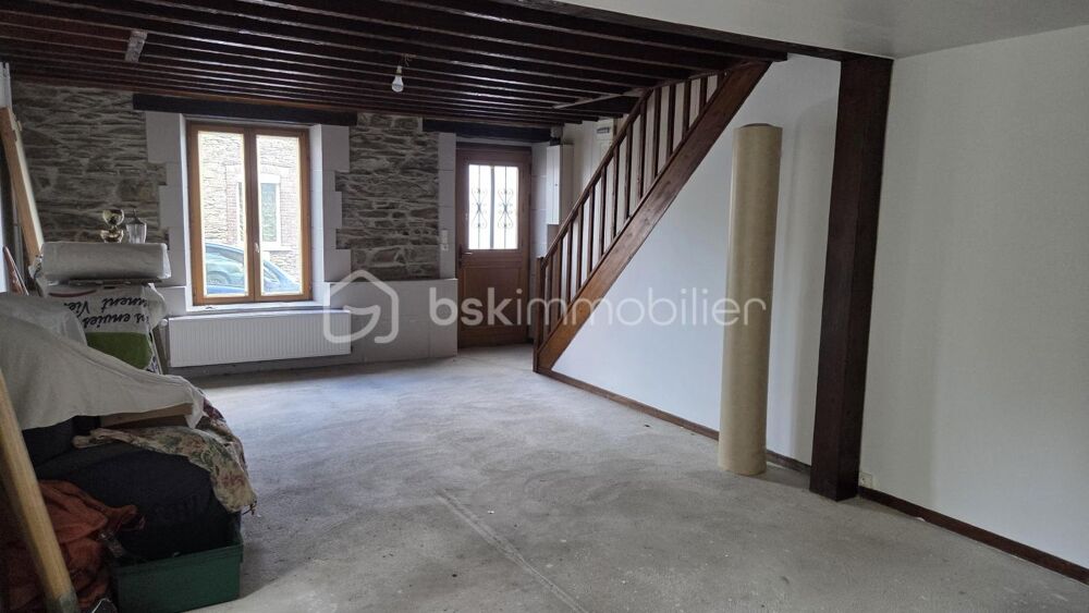 maison de village à Bogny sur meuse (quartier Chateau Regnault)