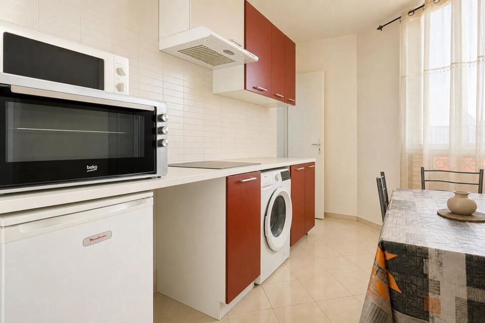 À vendre  Spacieux appartement 5 pièces avec parking